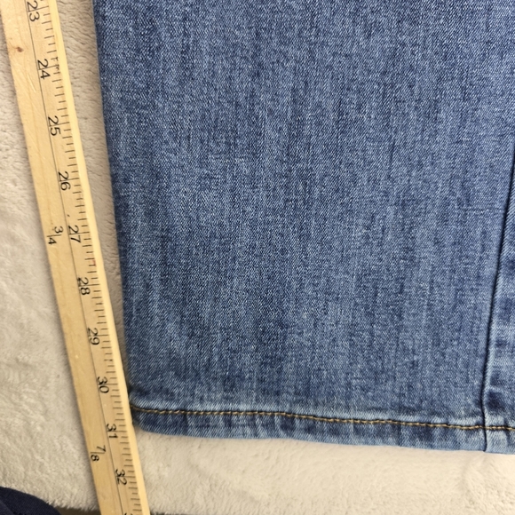 Wrangler Men's Relaxed Fit Blue Straight Jeans Sz 38x31 - Picture 9 of 10